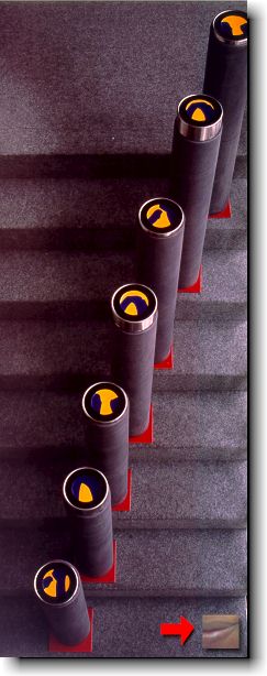nacktetreppe.jpg (32502 Byte)
